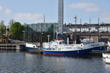 Den Helder, Hollanda. Mayıs 22 2023 KNRM cankurtaran botları Willemsoord iskelesinde. Yüksek kalite fotoğraf