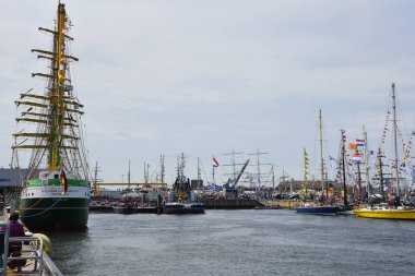 Den Helder, Hollanda. 2 Temmuz 2023. Uzun gemi Alexander von Humboldt 2023 yılında Den Helder limanında. Yüksek kalite fotoğraf