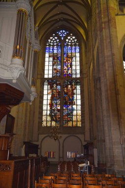 Utrecht, Hollanda. Mayıs 08 2023. Dom Kilisesi 'nin içini. Utrecht' te camla boyanmış pencereleri var. Yüksek kalite fotoğraf