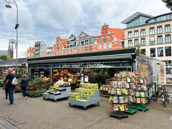Amsterdam Paesi Bassi Agosto 2023 Mercato Dei Fiori Galleggianti Amsterdam — Foto Stock