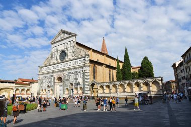 Floransa, İtalya. 16 Eylül 2023. Floransa 'daki Santa Maria Novella Bazilikası. Yüksek kalite fotoğraf