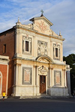 Pisa, İtalya. 19 Eylül 2023. Pisa, Tuscany 'deki birçok resimli sokaktan biri. Yüksek kalite fotoğraf