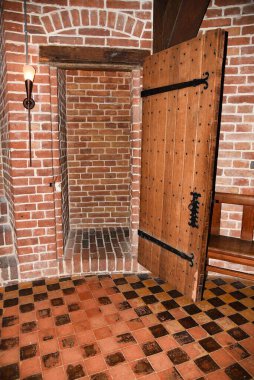 Medemblik, Hollanda. 29 Mart 2024. Medemblik 'teki Radboud şatosunun içi. Yüksek kalite fotoğraf