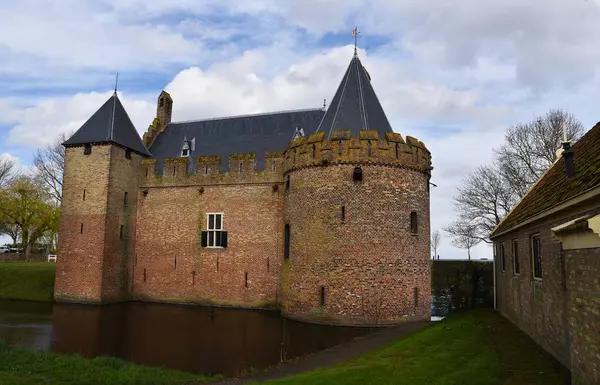 Medemblak Ολλανδία Μαρτίου 2024 Μεσαιωνικό Κάστρο Radboud Στο Medemblak Υψηλής Εικόνα Αρχείου