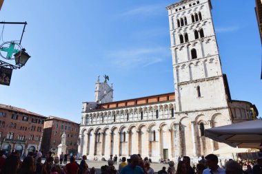 Siena, İtalya. 16 Eylül 2024. İtalya, Toskana 'daki Siena Katedrali manzarası. Yüksek kalite fotoğraf