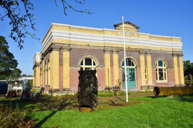 Heemstede, Hollanda. 29 Eylül 2024. Heemstede, Kuzey Hollanda 'daki içme suyu şirketinin eski pompalama istasyonu. Yüksek kalite fotoğraf