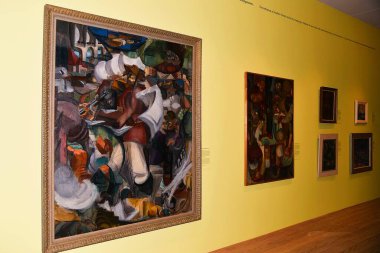 Alkmaar, Hollanda. 4 Şubat 2025. Alkmaar 'daki Stedelijk Müzesi' ndeki sanat salonlarından biri. Yüksek kalite fotoğraf