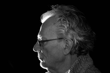 Den Helder, Hollanda. 14 Mart 2025. Fotoğrafçının kendi portresi. Yüksek kalite fotoğraf