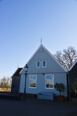 Schokland, Hollanda. 19 Mart 2025. Hollanda, Noordoostpolder 'deki eski ada Schokland' ın kalıntıları. Yüksek kalite fotoğraf
