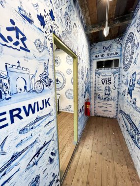 Enkhuizen, Hollanda. 20 Nisan 2025. Enkhuizen 'deki Zuiderzeemuseum' daki eski bir Alman kültür mirası. Yüksek kalite fotoğraf