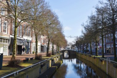 Harlingen, Hollanda. 2 Mart 2025. Friesland 'daki Harlingen şehri. Yüksek kalite fotoğraf