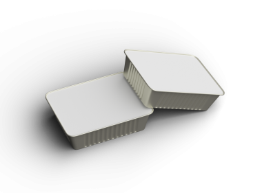 Şeffaf bir arkaplanda izole edilmiş küçük dikdörtgen yiyecek folyo tepsisinin 3D görüntüsü