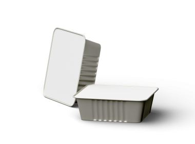 Şeffaf bir arkaplanda izole edilmiş 3D kare yiyecek folyo tepsisi resmi