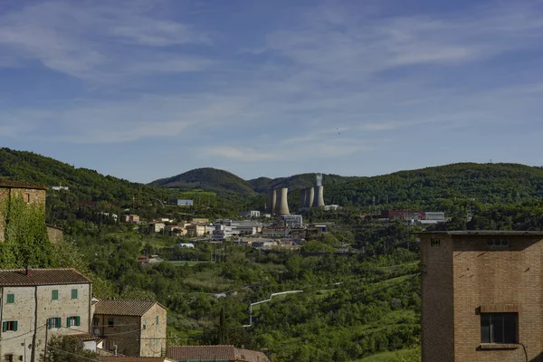 Panoramiczny Widok Elektrownię Geotermalną Produkcji Energii Elektrycznej Larderello Piza Włochy — Zdjęcie stockowe