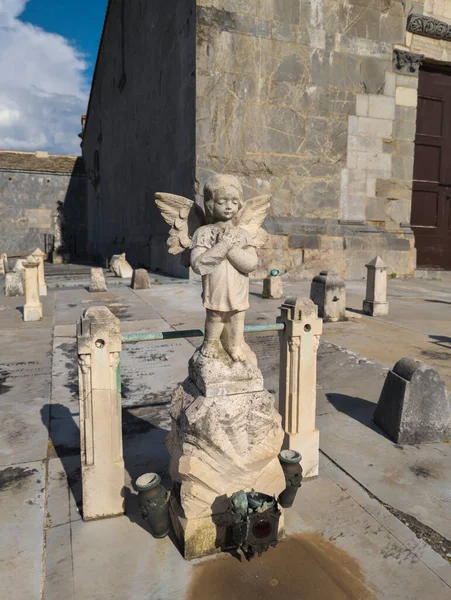 Pieve San Giovanni Campiglia Marittima Livorno Talya Yakınlarındaki Mezarlıkta Bir — Stok fotoğraf