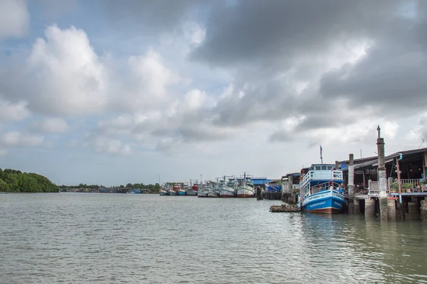 stock image CHANTHABURI, THAILAND - JUL 29: Fishing boat in the mangrove forest community in Chanthaburi Province Which is located in the eastern part of Thailand on Jul 29, 2018 in Chanthaburi.