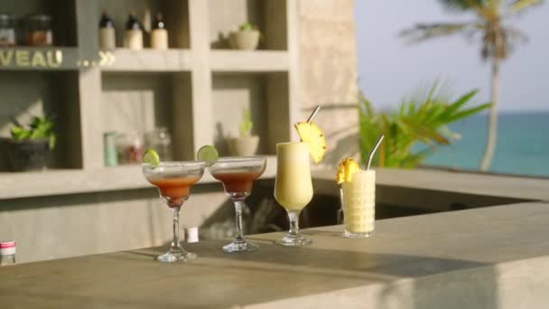 Tropical Cocktails Bar Seaside Restaurant Glasses Refreshing Alcoholic Drinks Stand — Stock Video