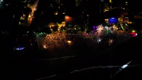Uma Fileira Clubes Noturnos Praia Beira Mar Vista Aérea Água — Vídeo de Stock