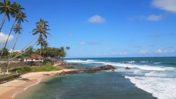 Foto Aérea Playa Tropical Exótica Isla Paradisíaca Con Sinfín Océanos — Vídeos de Stock