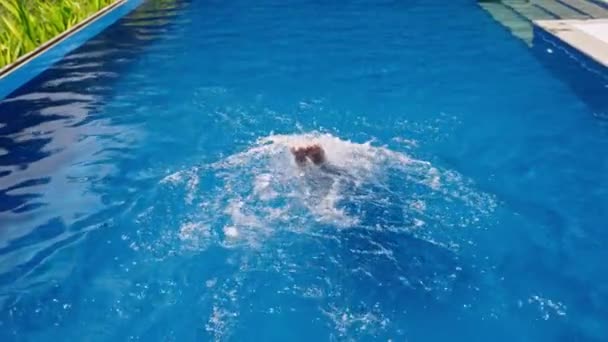Entspannung Freizeit Exklusiven Resort Klares Blaues Wasser Privates Schwimmen Gehobenes — Stockvideo