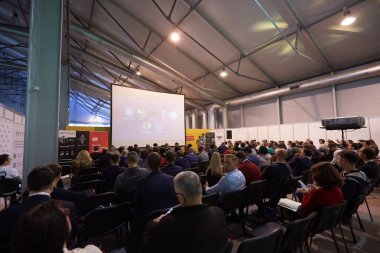 Moskova, Rusya - 15-16 Kasım 2017. Blockchain ve Bitcoin Konferansı. Sokolniki Merkezi Fuarı.