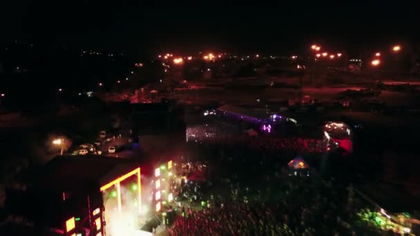 2021 Mariupol City Festival Ukrajina Letecká Noc Pohled Přeplněné Venkovní — Stock video