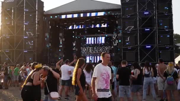 2021 Mariupol City Festival Ukraina Musikartist Well Boy Uppträder Live — Stockvideo