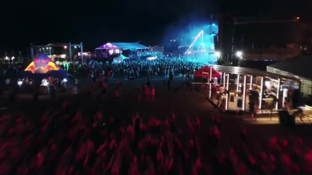 2021 Mariupol City Festival Ukraine Energetisches Publikum Genießt Konzert Der — Stockvideo