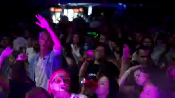 2021 Mariupol City Festival Ucrania Las Multitudes Disfrutan Música Vivo — Vídeo de stock