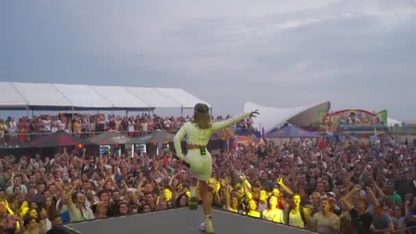 2021 Mariupol City Festival Ukrajina Cream Soda Band Performance Outdoorovém — Stock video