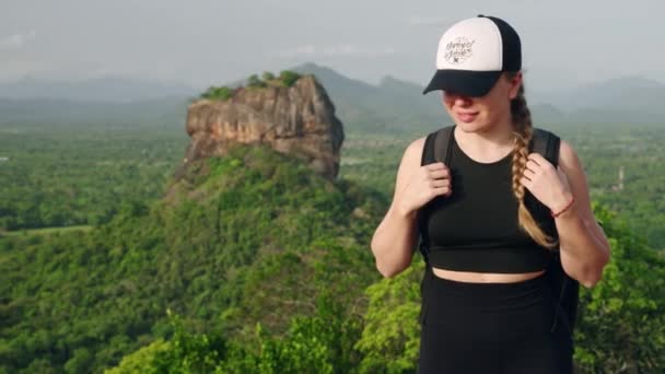 Solo Traveler Enjoys View Adventure Hike Rich Landscape Active Female – stockvideo