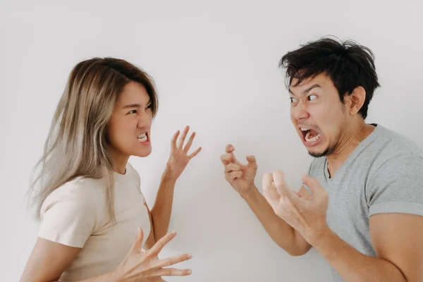 Funny Angry Face Asian Couple Mad Fight Each Other Isolated — Stock Photo, Image
