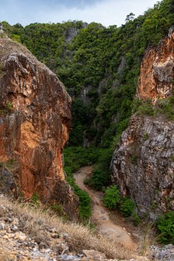 Khao Khuha Dağı ve Chumphon, Tayland kanyonu..
