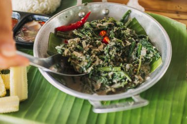 Nasi Hidang Kampung veya geleneksel güney Tayland yemekleri Pattani 'de.