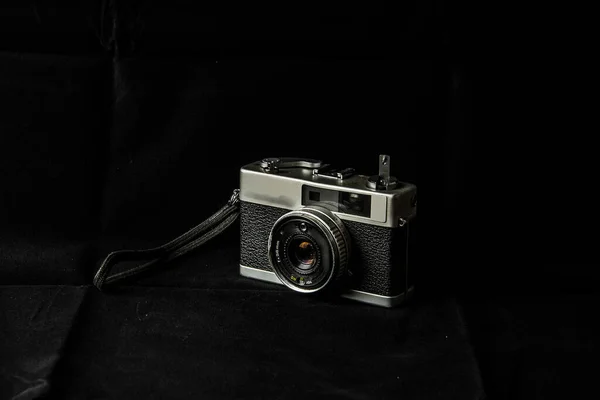 Närbild Gammal Analog Vintage Fotokamera — Stockfoto