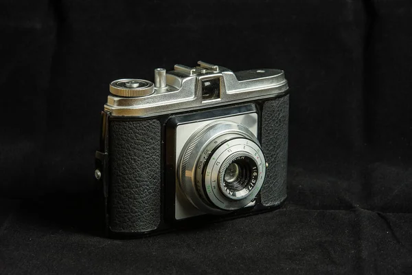 Zblízka Starý Analogový Vintage Fotoaparát — Stock fotografie