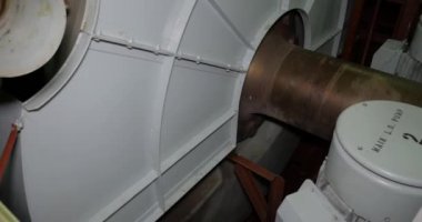  Geminin pervane mili üzerindeki koruyucu kapak.