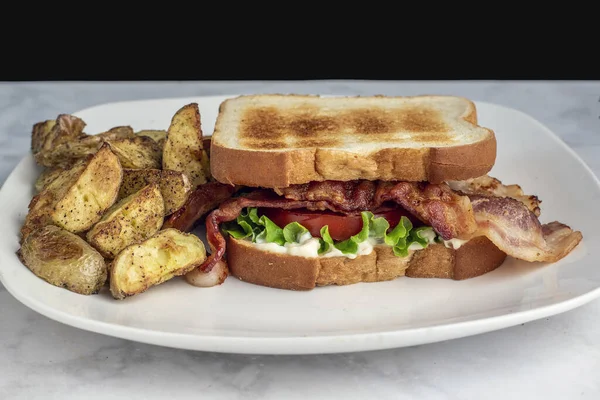 Bacon Lettuce Tomato Sandwich Served Potato Wedges — Stock Photo, Image