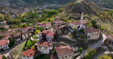 Sakarya Türkiye 'deki Tarakli Köyü, Geleneksel ve Tarihi Türk Evleriyle Ünlü