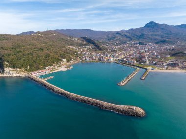 Kastamonu Province, Cide District offers a unique view with its large beach and greenery