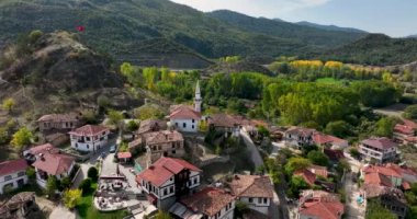 Sakarya Türkiye 'deki Tarakli Köyü, Geleneksel ve Tarihi Türk Evleriyle Ünlü