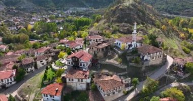 Sakarya Türkiye 'deki Tarakli Köyü, Geleneksel ve Tarihi Türk Evleriyle Ünlü