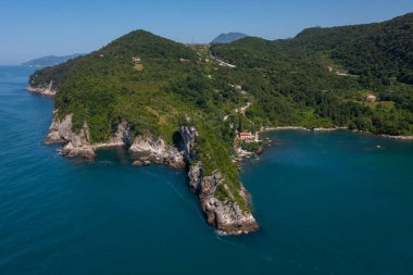 Gideros körfezi manzaralı, Cide, Kastamonu, Türkiye, ayrıca Genoese tarihli Karadeniz 'in en güzel doğal körfezi.