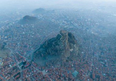 Afyon, Türkiye 'deki bir kaya dağındaki Karahisar kalesi