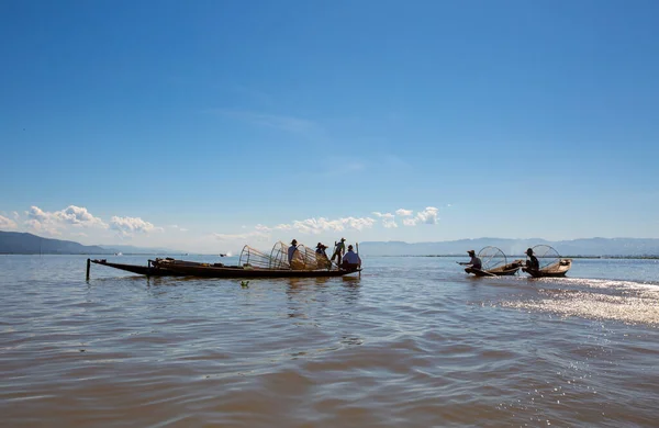 Mandalay Myanmar Listopadu 2016 Rybáři Kteří Rybaří Mandalaji — Stock fotografie
