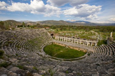 Aydn, TURKEY, 1 Mayıs 2023: Afrodisias Antik Şehir. (Afrodizyaklar) Tanrıça Afrodit 'e adanmış birçok antik şehrin ortak adı. Afrodizyak adı verilen en ünlü şehirler.. 