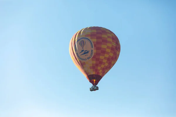 Denizli Τουρκία Μαΐου 2023 Μπαλόνια Θερμού Αέρα Και Φυσικές Πισίνες — Φωτογραφία Αρχείου