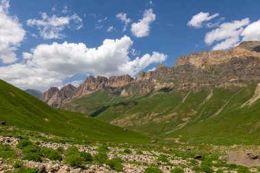 cilo dağları, hakkari, yüksek dağlar ve bulutlar, cennet ve cehennem vadisi
