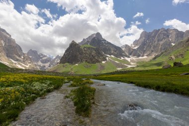 cilo dağları, hakkari, yüksek dağlar ve bulutlar, cennet ve cehennem vadisi
