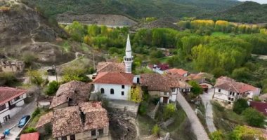Sakarya Türkiye 'deki Tarakli Köyü, Geleneksel ve Tarihi Türk Evleriyle Ünlü